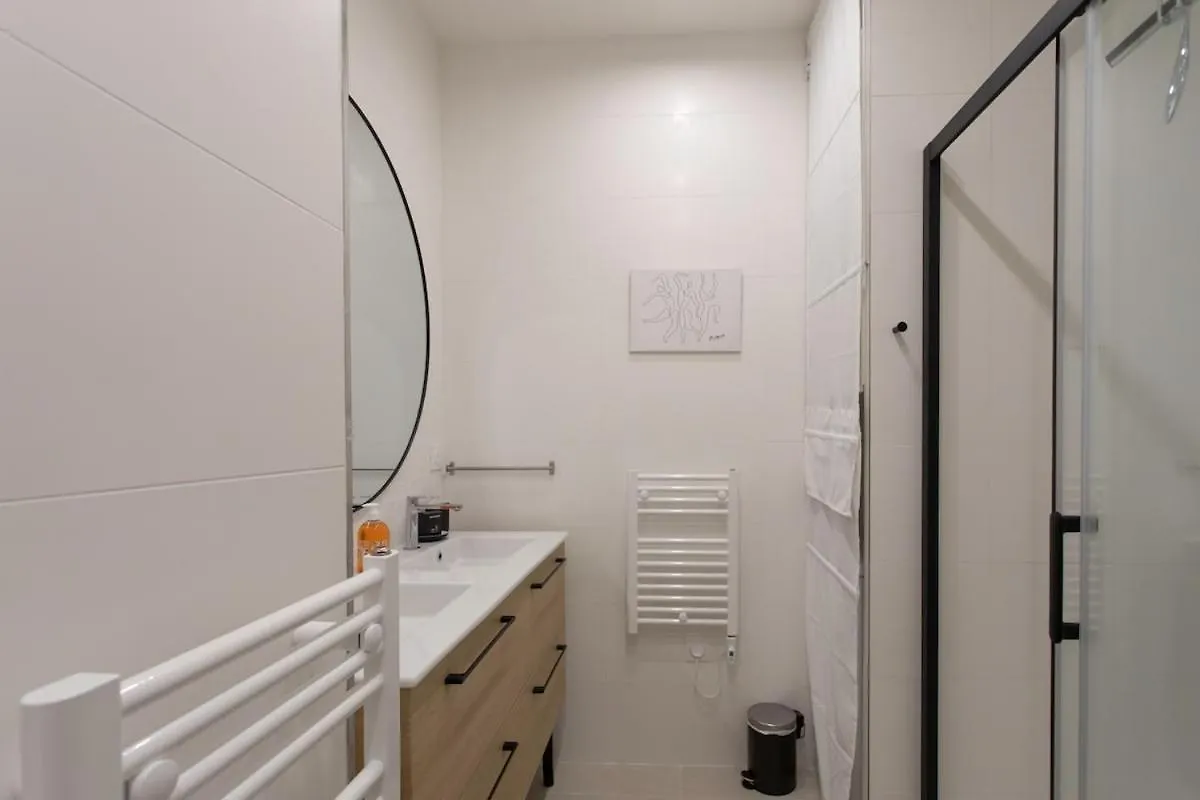 Apartment #35 Suite Carlone 5Min From The Beach Ac & Terrace Nice