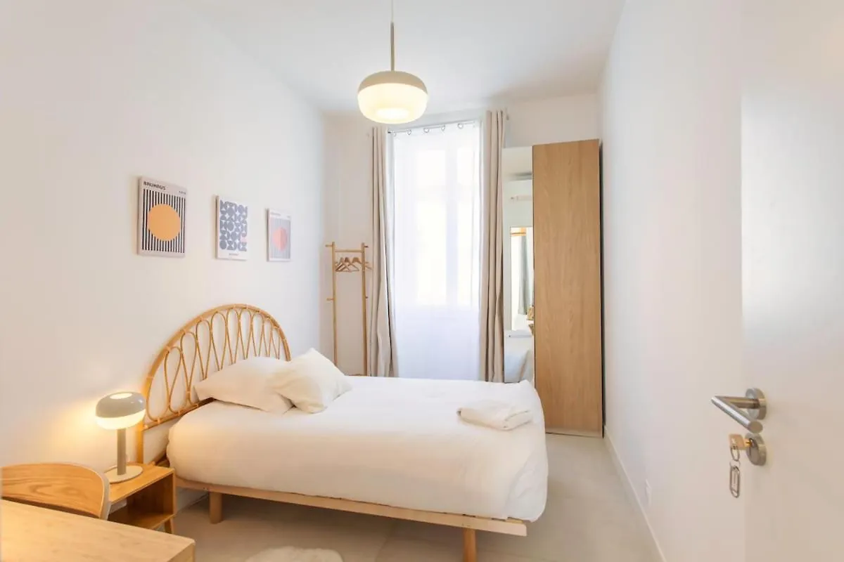 #35 Suite Carlone 5Min From The Beach Ac & Terrace Nice 0*,