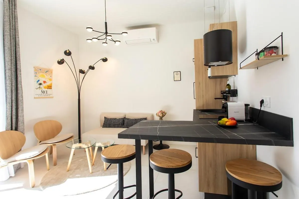 #35 Suite Carlone 5Min From The Beach Ac & Terrace Nice Apartmán